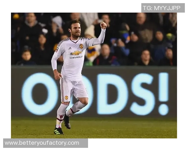 什鲁斯城对阵曼联的精彩较量展现英足坛的激烈竞争与激情碰撞